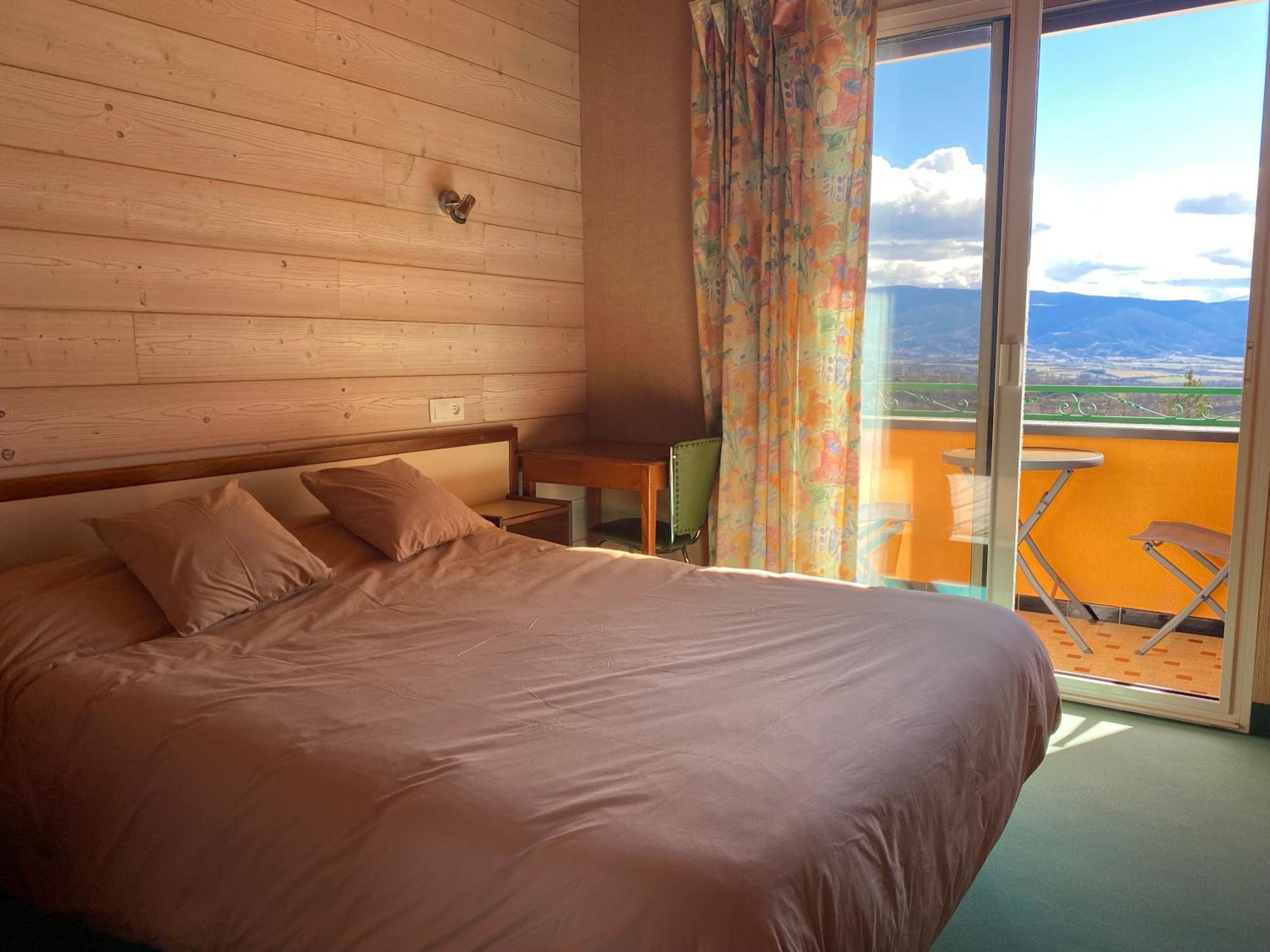 Relais Du Belloch Angoustrine ภายนอก รูปภาพ
