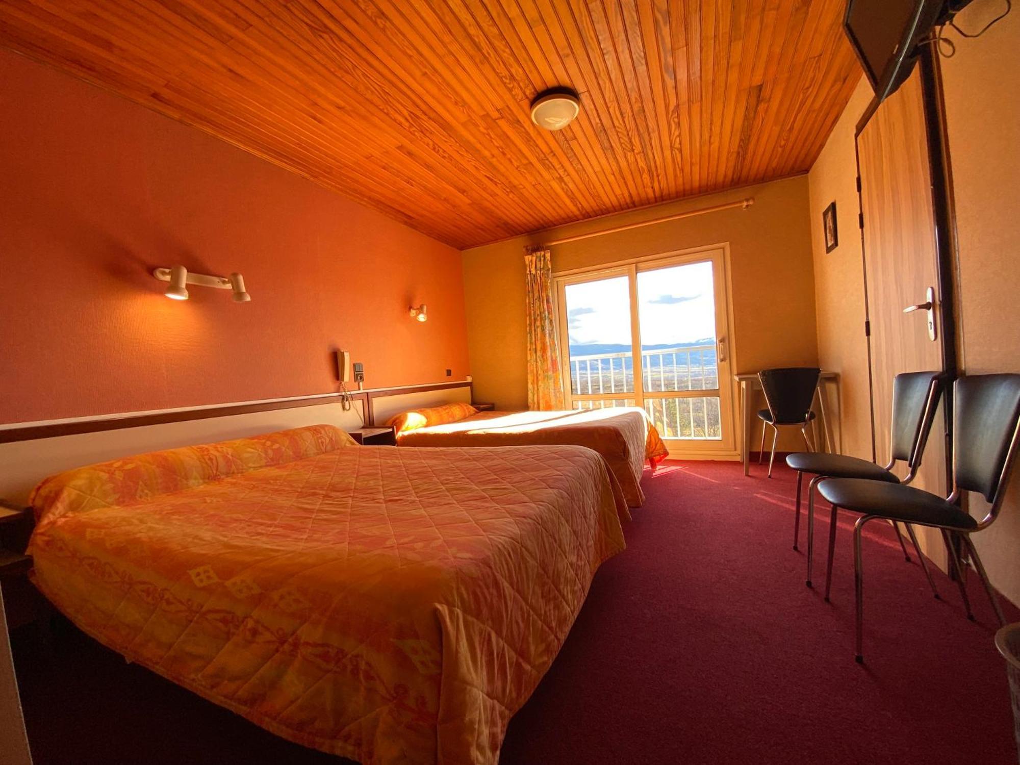 Relais Du Belloch Angoustrine ภายนอก รูปภาพ