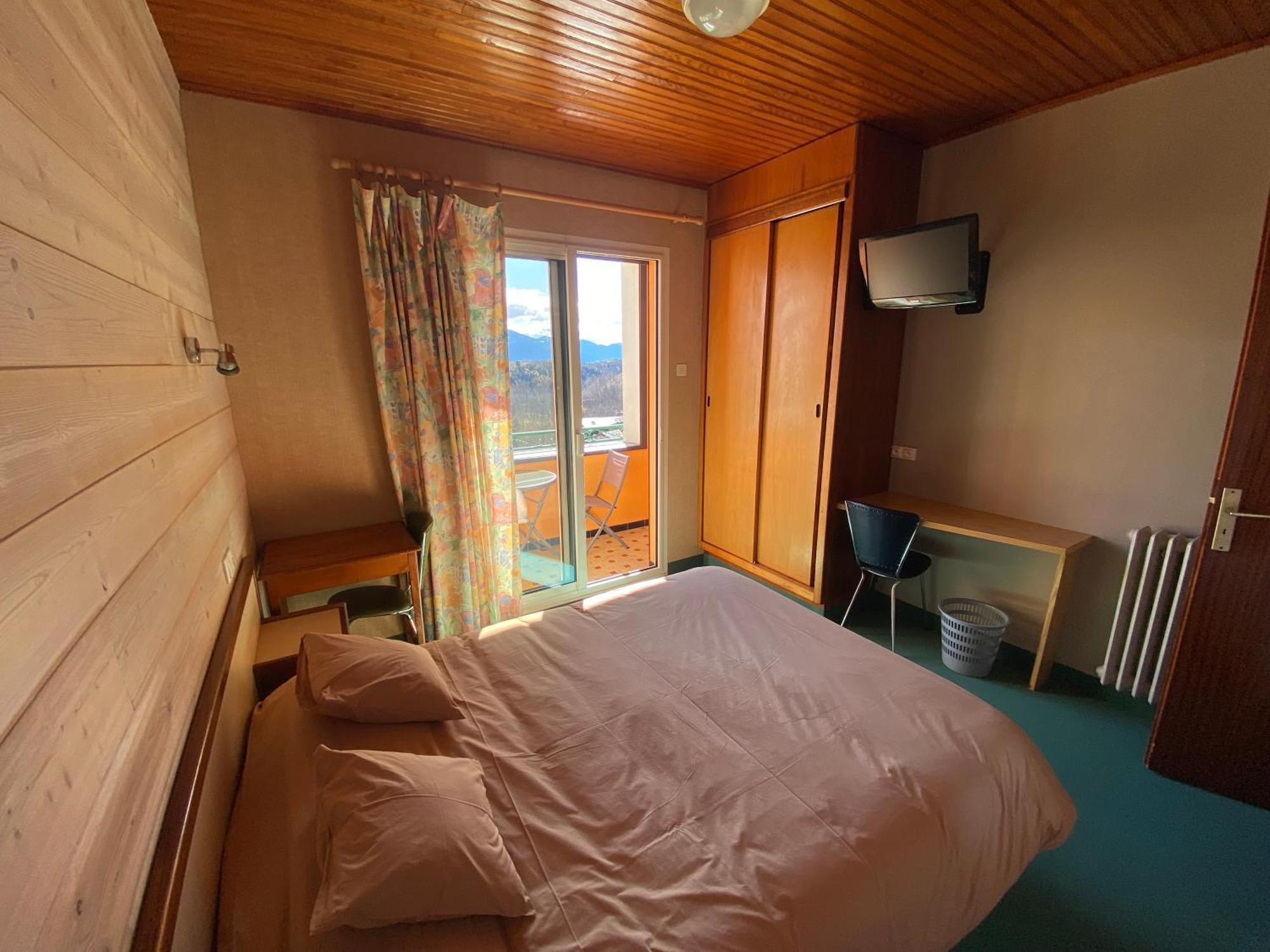 Relais Du Belloch Angoustrine ภายนอก รูปภาพ