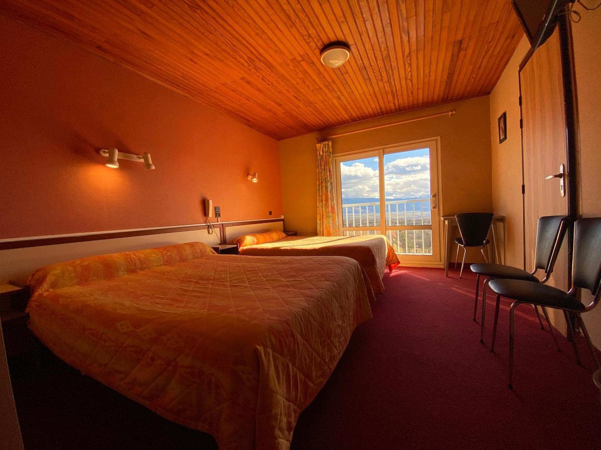 Relais Du Belloch Angoustrine ภายนอก รูปภาพ