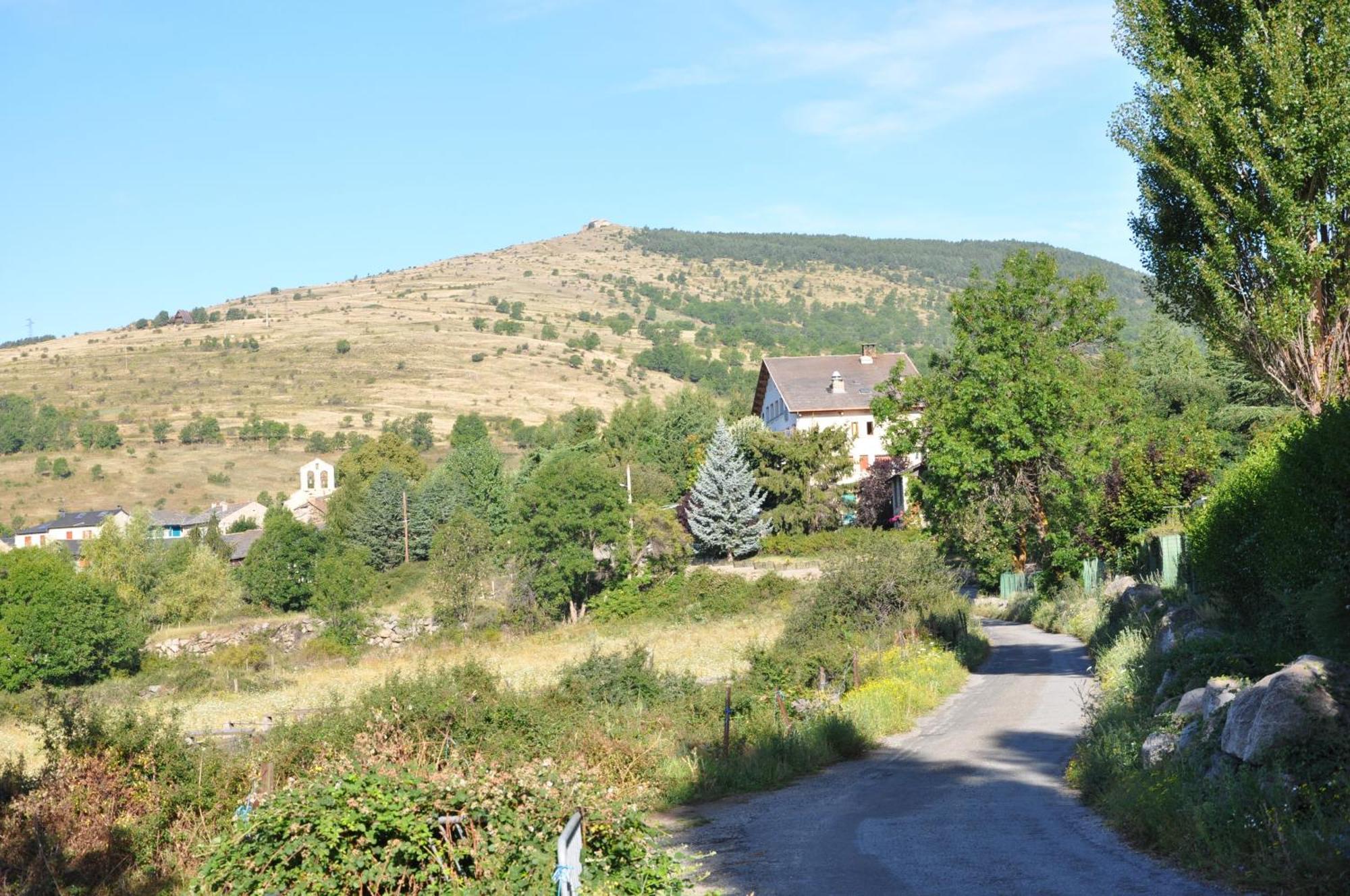 Relais Du Belloch Angoustrine ภายนอก รูปภาพ